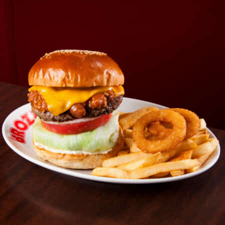 チリビーンズチーズバーガー | 人形町でハンバーガーのデリバリーならブラザーズ デリバリー人形町店